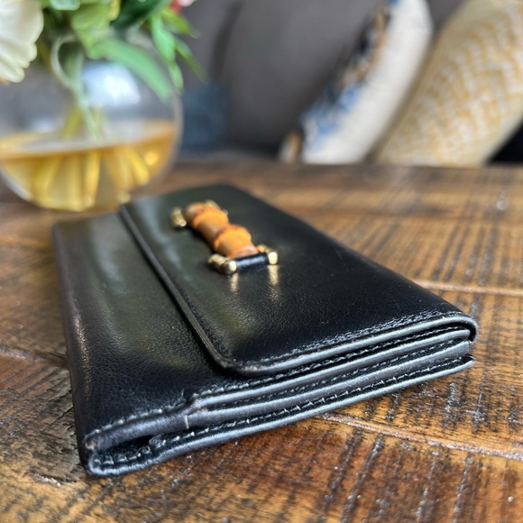 SOLD ❌ Gucci Vintage Bamboo Long Wallet - Picture 4 of 9